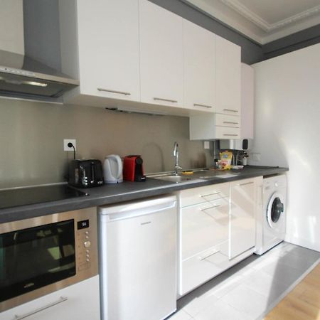 Fully-Equipped Apartment In City Center + Parking Lilla Esterno foto