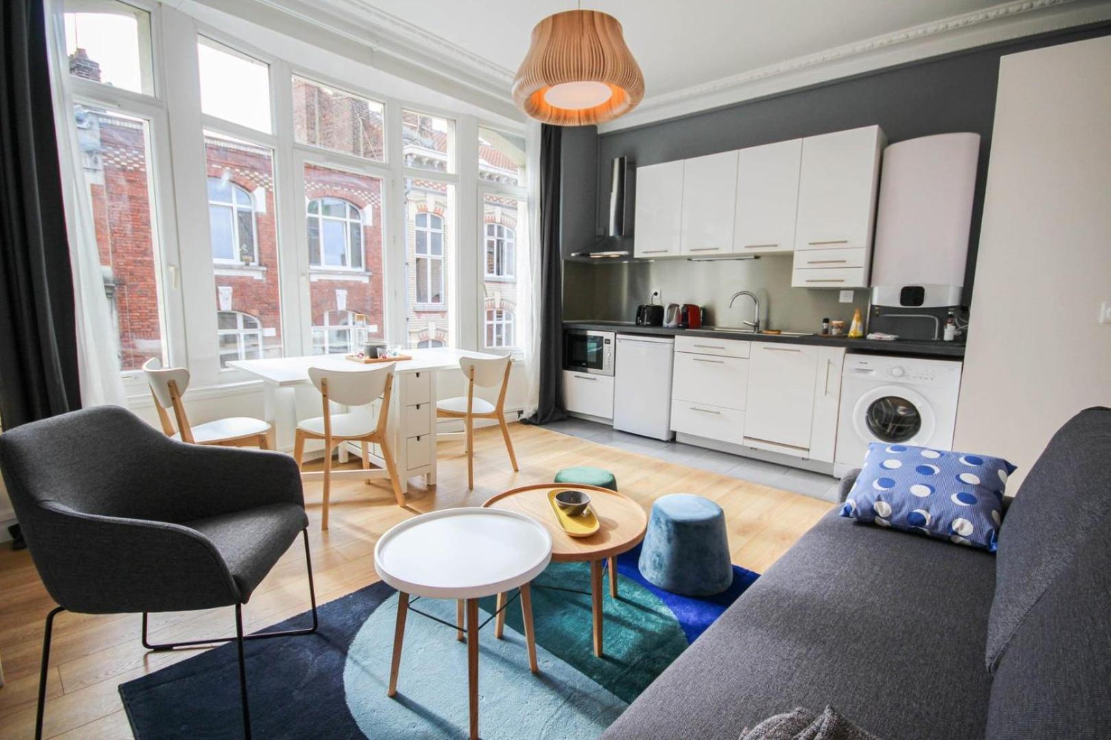 Fully-Equipped Apartment In City Center + Parking Lilla Esterno foto